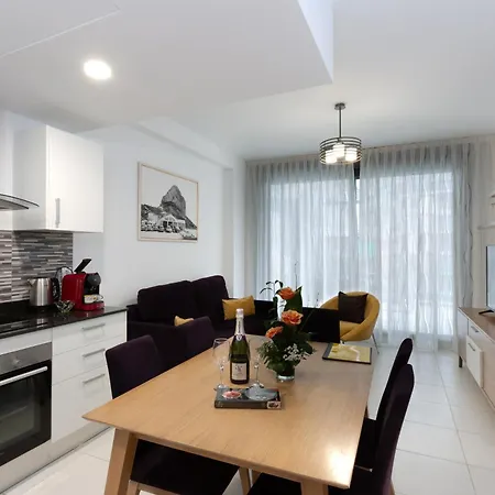 Апартаменти Calpe Beach *